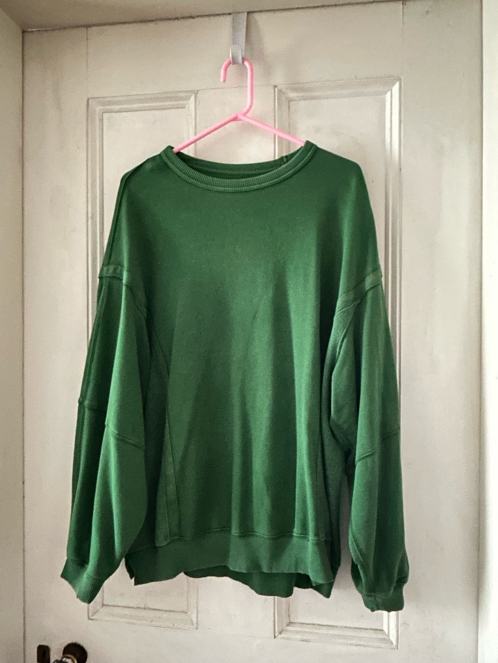 aerie Women’s Oversized Crewneck Sweatshirt in Forest Green